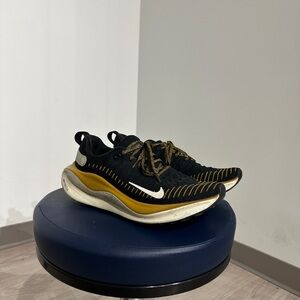 Nike React Infinity Run 4